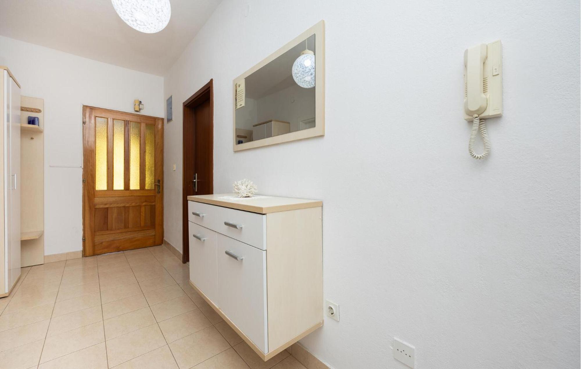 Beautiful Apartment In Trogir With Wifi Exterior photo